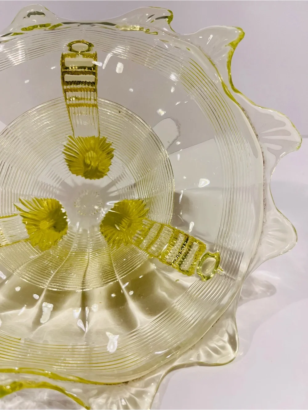 Antique 1890’s Northwood Vaseline Glass Fluted Scrolls Yellow Uranium Glass Bowl